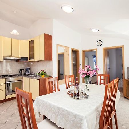 Villa Stana Vinisce Bagian luar foto