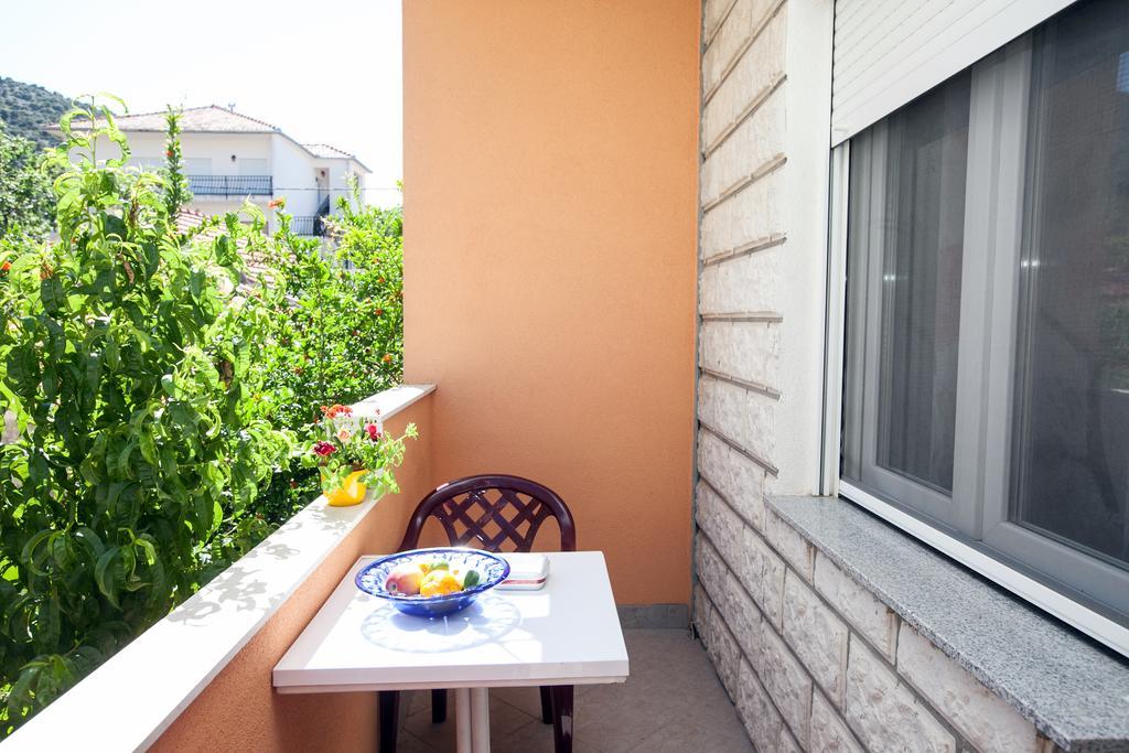 Villa Stana Vinisce Bagian luar foto