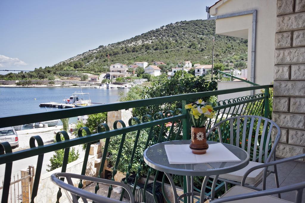 Villa Stana Vinisce Bagian luar foto